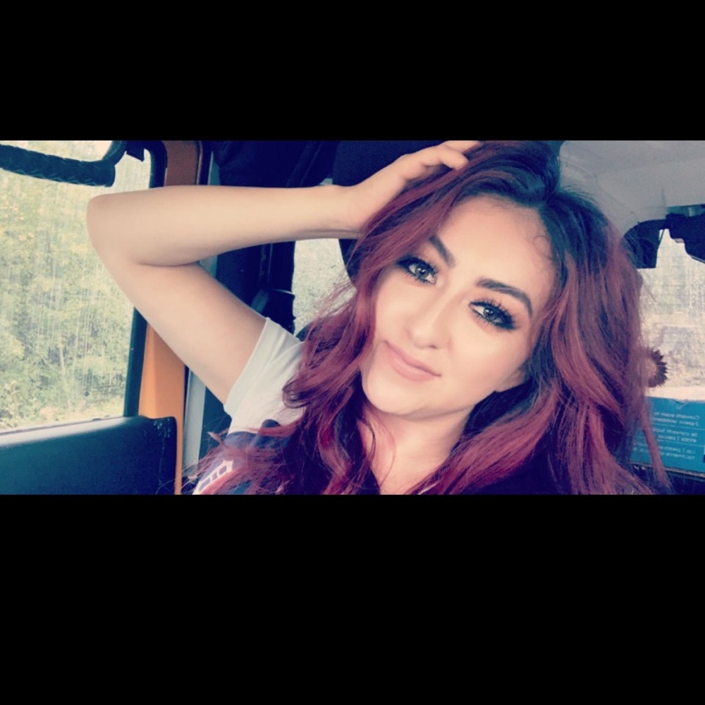 Meet your Posher, Vanessa